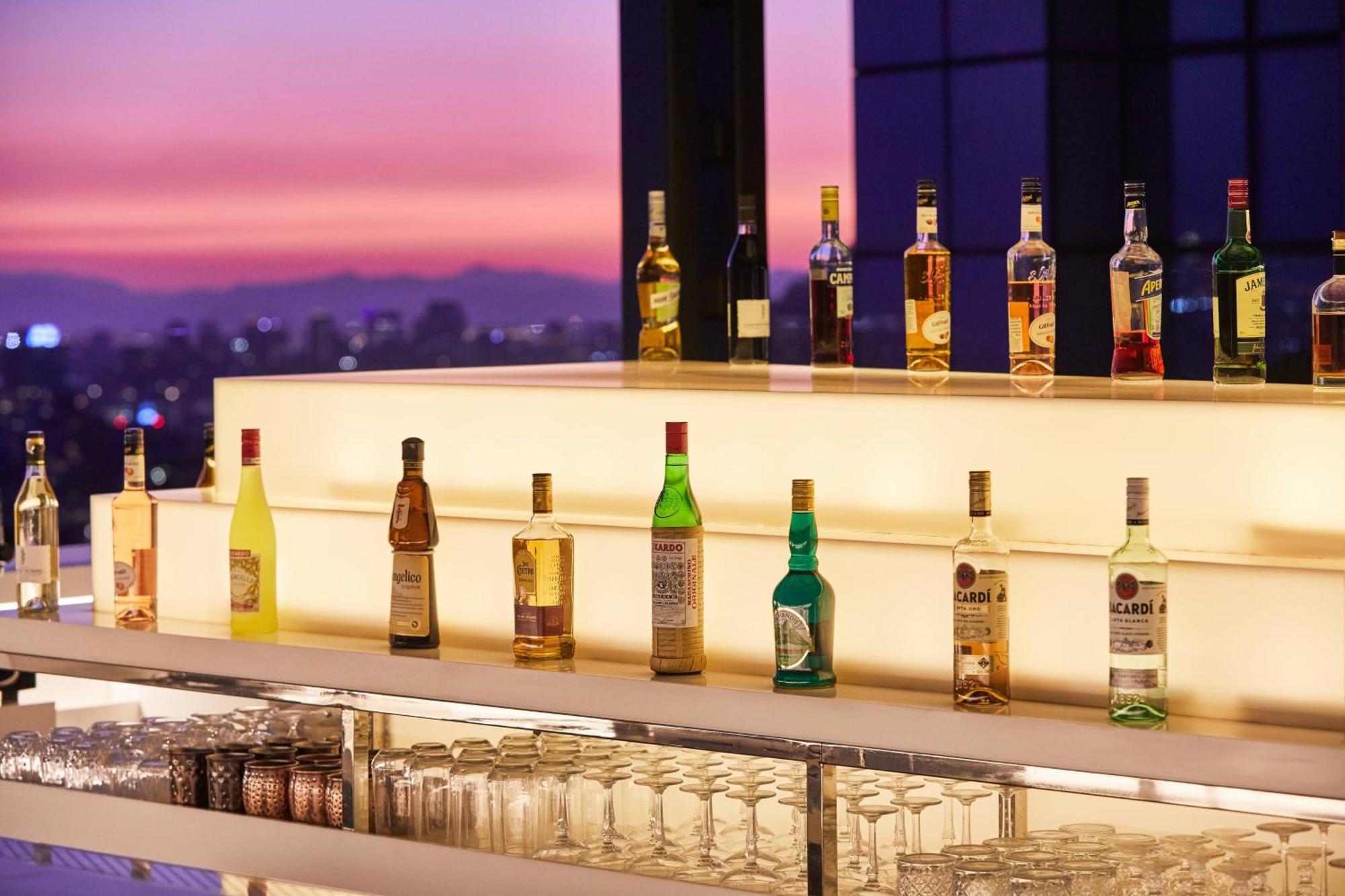 Ac Hotel By Marriott Santiago Cenco Costanera Екстер'єр фото